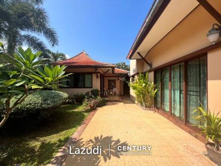 LELAWADEE : Luxury 5 bed Pool Villa 5 minutes drive to the beach