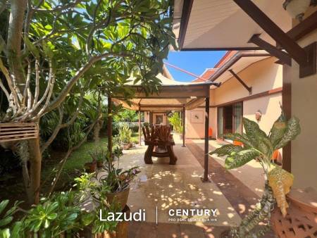 LELAWADEE : Luxury 5 bed Pool Villa 5 minutes drive to the beach