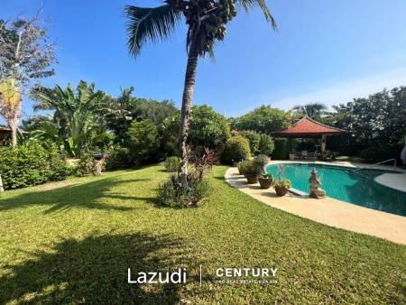 LELAWADEE : Luxury 5 bed Pool Villa 5 minutes drive to the beach