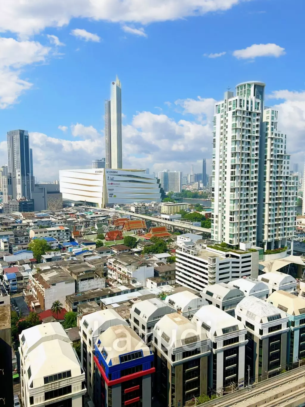 Studio 30 SQ.M Urbano Absolute Sathon-Taksin