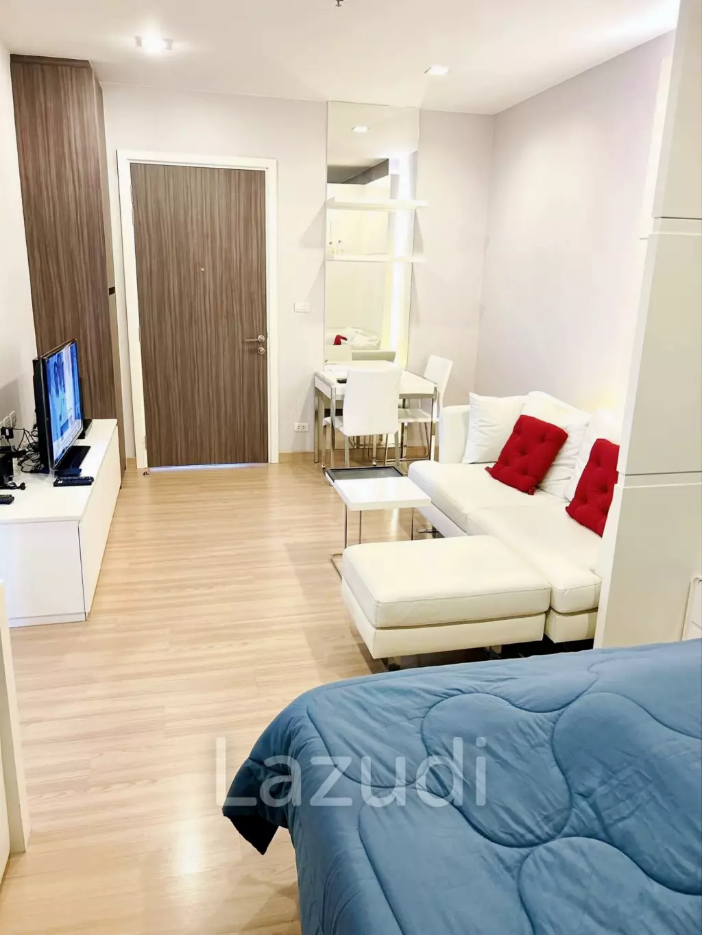 Studio 30 SQ.M Urbano Absolute Sathon-Taksin