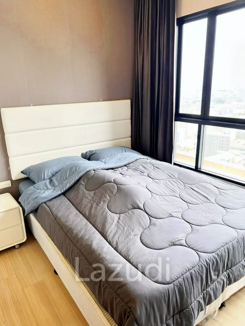 Studio 30 SQ.M Urbano Absolute Sathon-Taksin