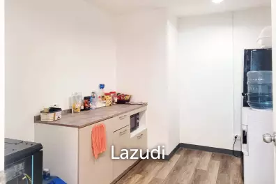 Office space for rent in Huaykwang