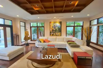3 Beds 3 Baths 350 SQ.M. View Talay Marina