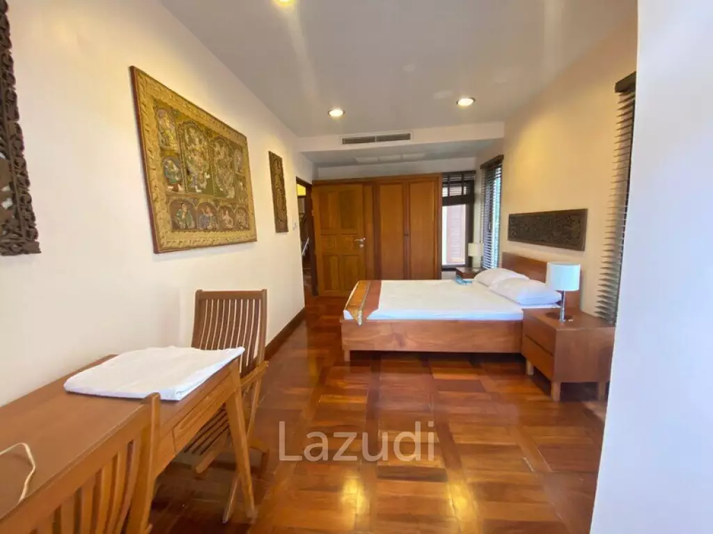 3 Beds 3 Baths 350 SQ.M. View Talay Marina