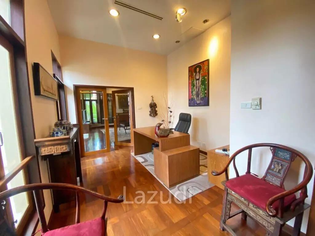 3 Beds 3 Baths 350 SQ.M. View Talay Marina