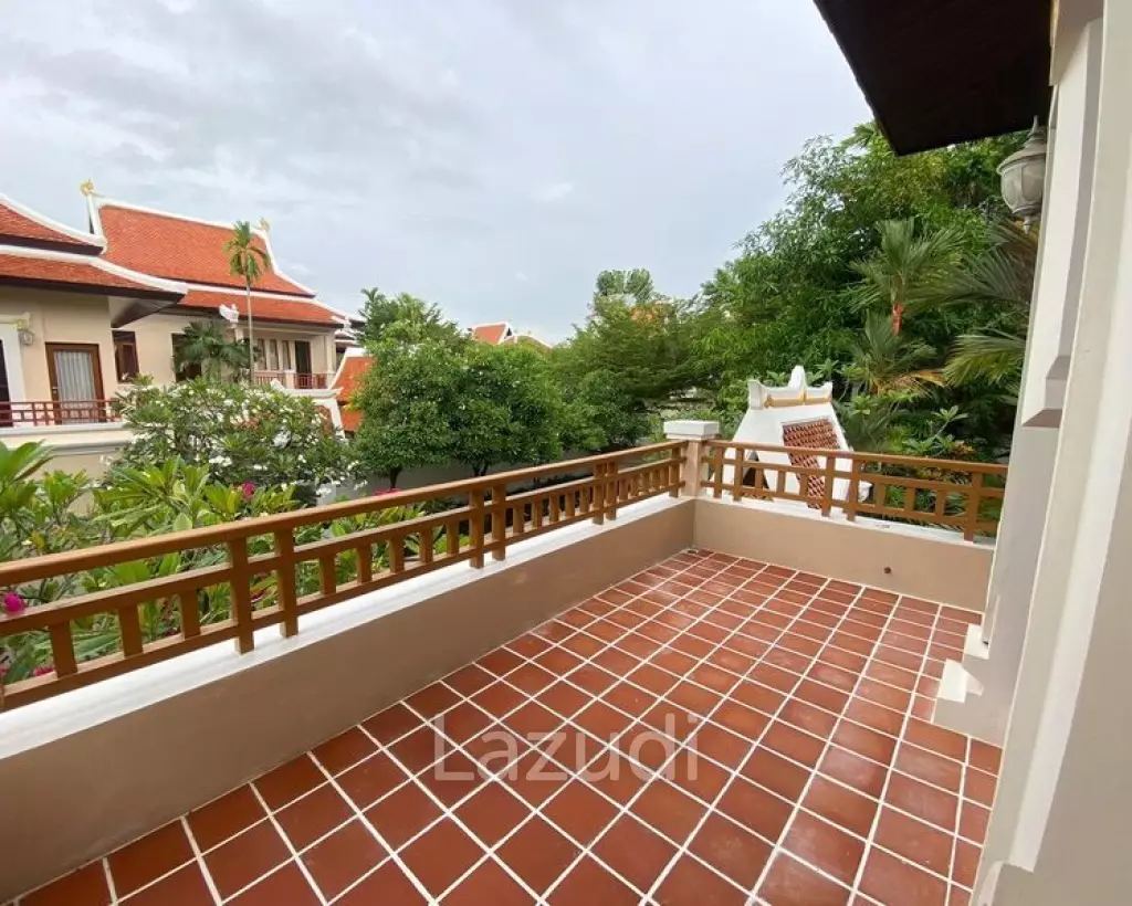 3 Beds 3 Baths 350 SQ.M. View Talay Marina