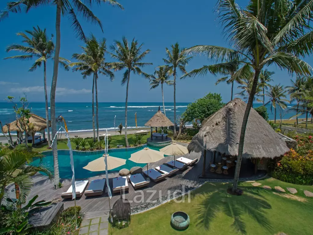 ONE OF A KIND ABSOLUTE BEACHFRONT VILLA IN CEMAGI