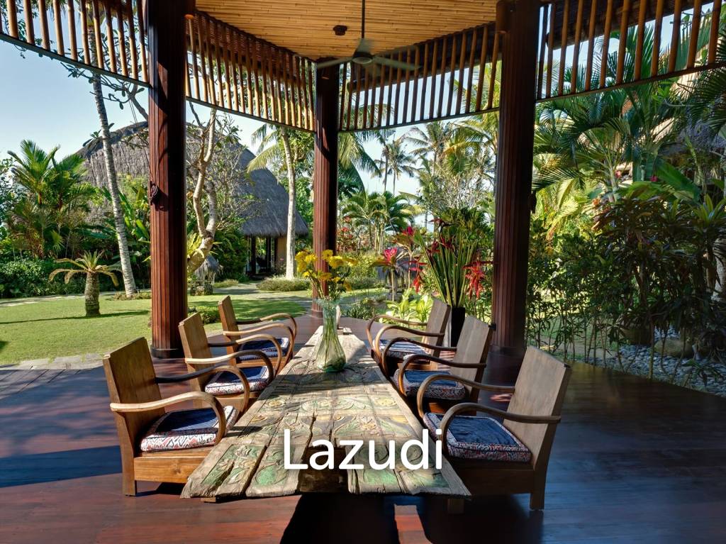 ONE OF A KIND ABSOLUTE BEACHFRONT VILLA IN CEMAGI