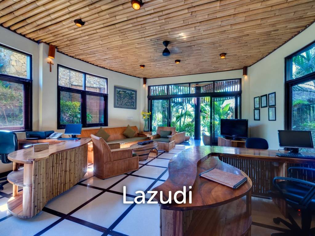 ONE OF A KIND ABSOLUTE BEACHFRONT VILLA IN CEMAGI