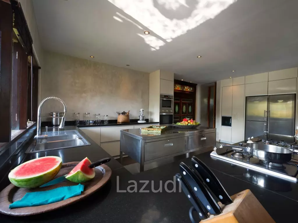 ONE OF A KIND ABSOLUTE BEACHFRONT VILLA IN CEMAGI