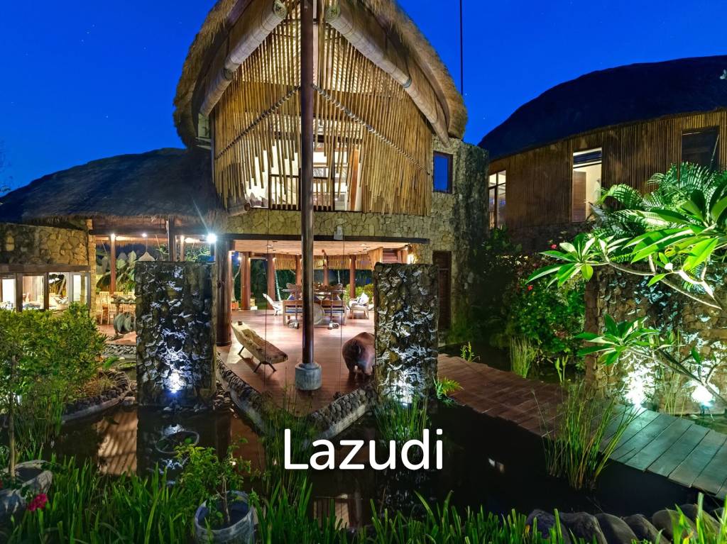 ONE OF A KIND ABSOLUTE BEACHFRONT VILLA IN CEMAGI