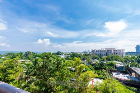 Beautiful Sea view 4 bed condo in Hua Hin center