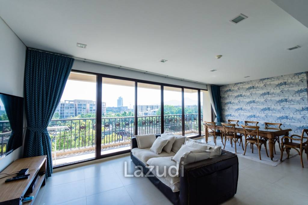 Beautiful Sea view 4 bed condo in Hua Hin center