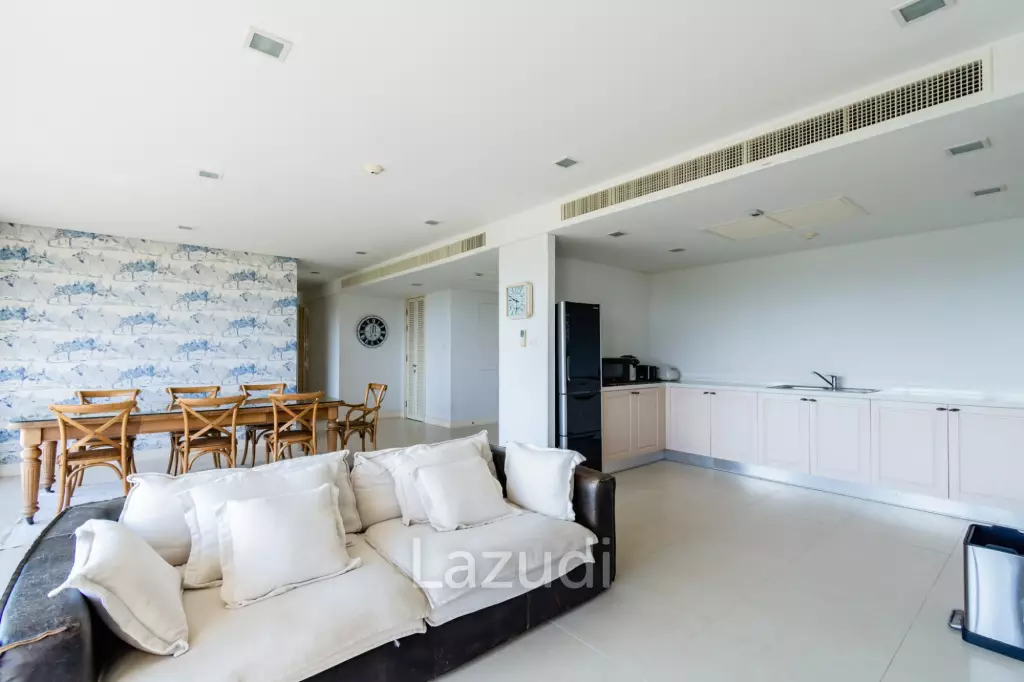 Beautiful Sea view 4 bed condo in Hua Hin center