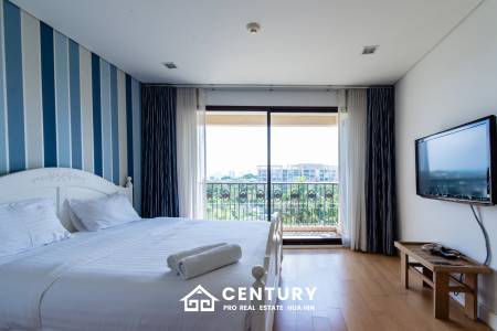 Beautiful Sea view 4 bed condo in Hua Hin center