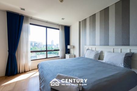 Beautiful Sea view 4 bed condo in Hua Hin center