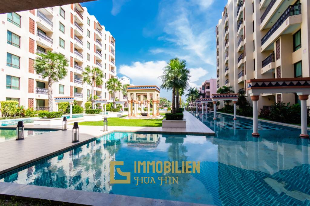 Beautiful Sea view 4 bed condo in Hua Hin center