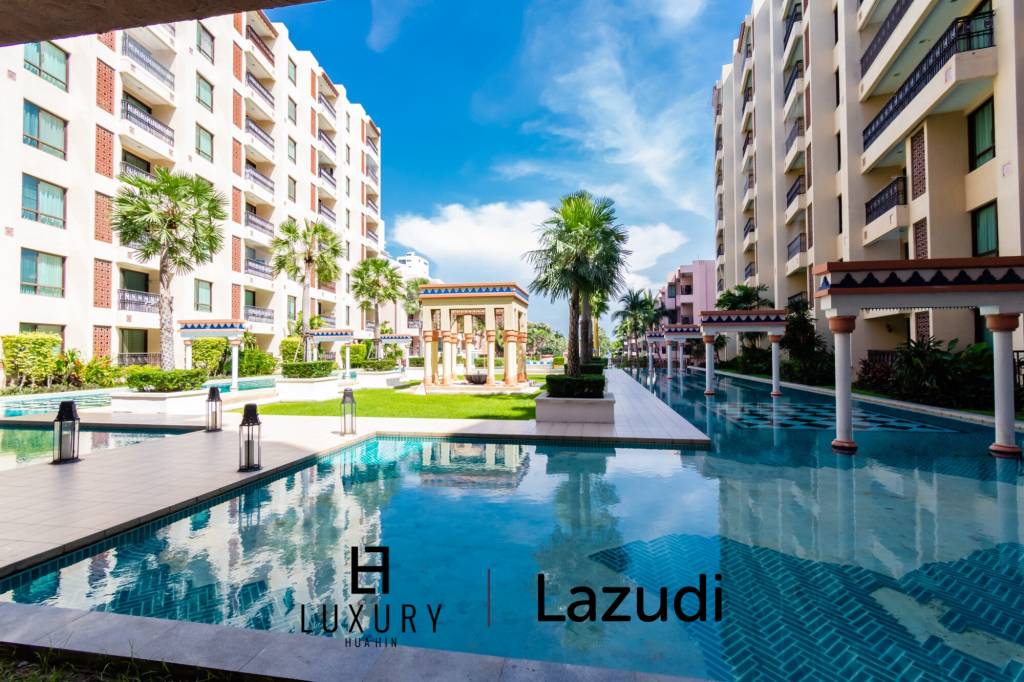 Beautiful Sea view 4 bed condo in Hua Hin center