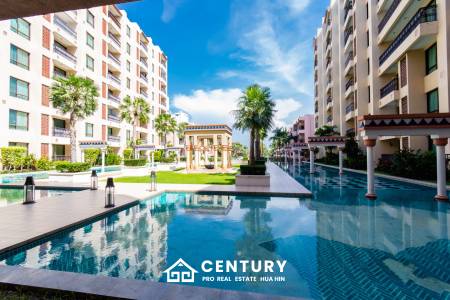Beautiful Sea view 4 bed condo in Hua Hin center