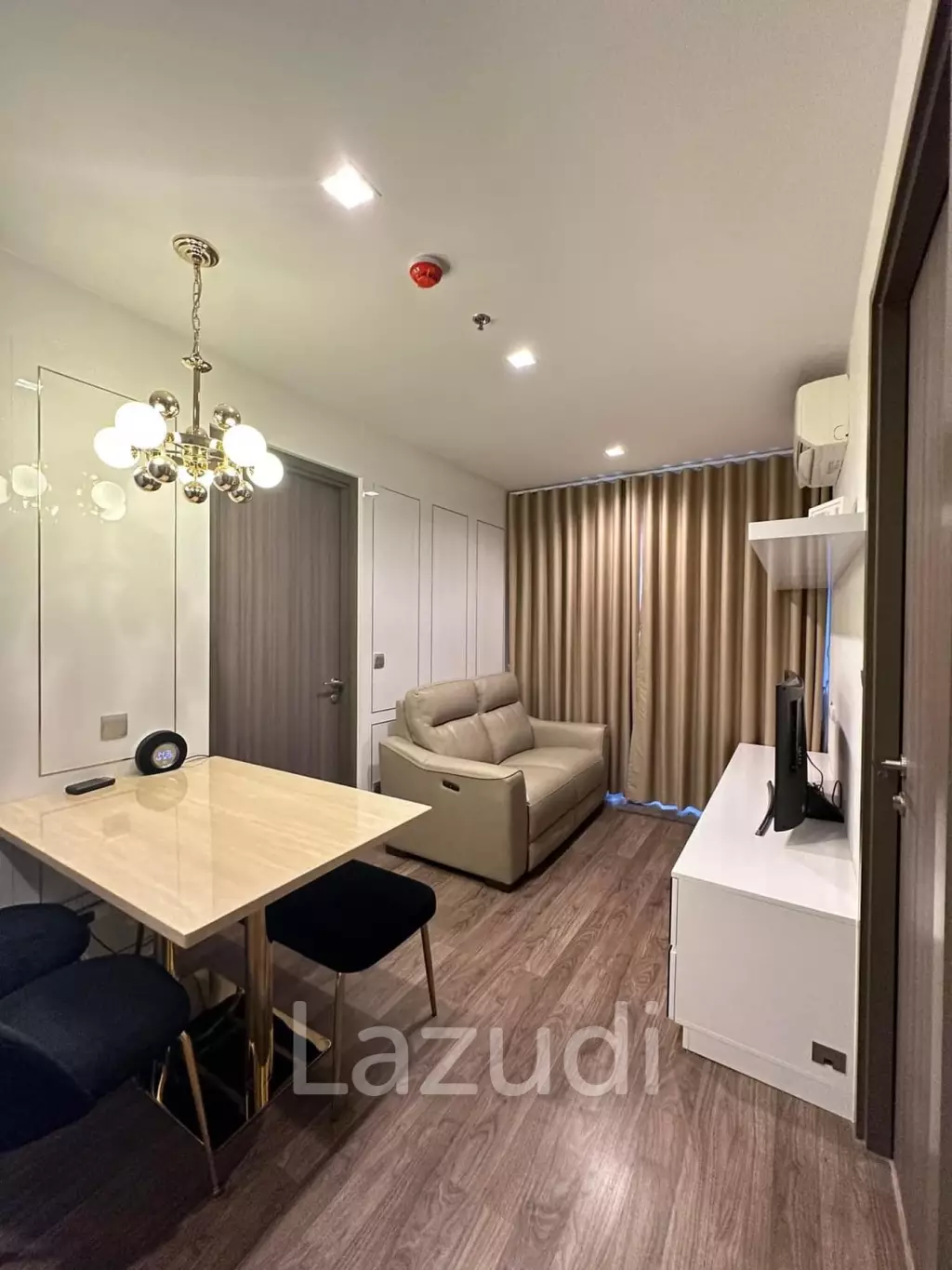 2 Bed 1 Bath 49 SQ.M Life Ladprao Valley