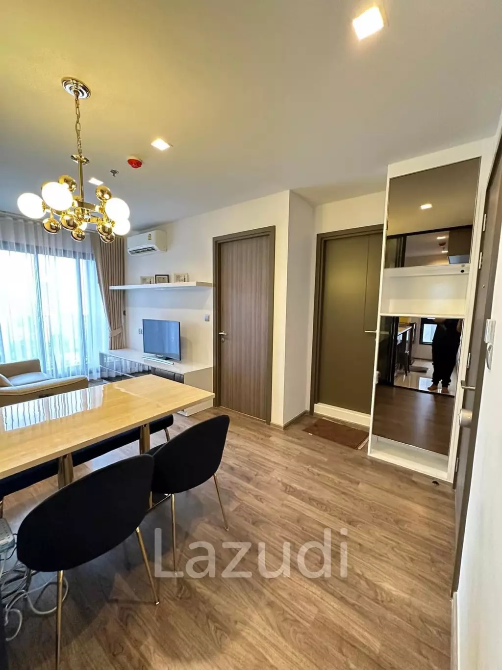 2 Bed 1 Bath 49 SQ.M Life Ladprao Valley