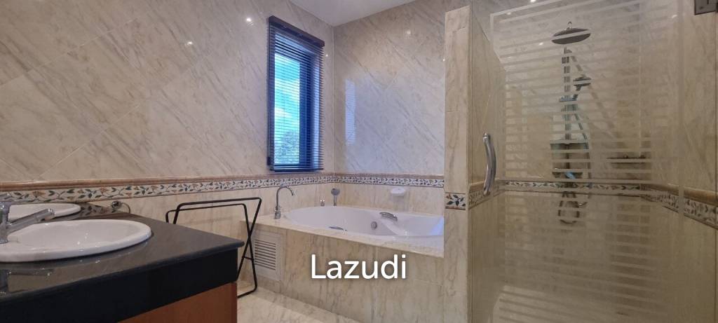 4 Beds 4 Baths 500 SQ.M. Paradise Villa 1
