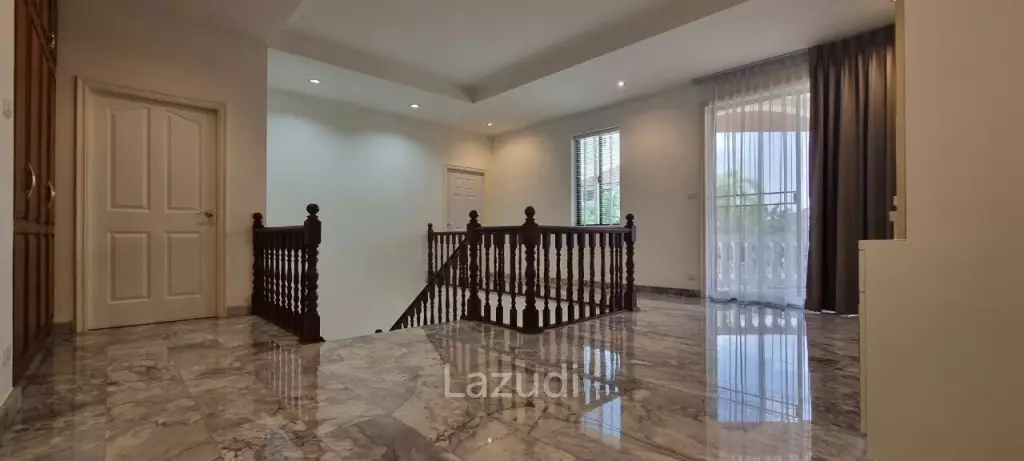 4 Beds 4 Baths 500 SQ.M. Paradise Villa 1