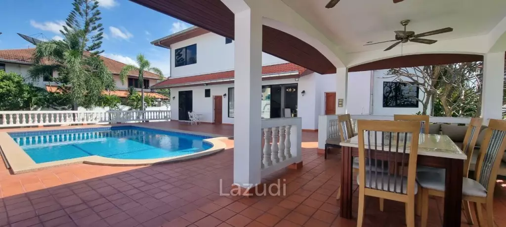 4 Beds 4 Baths 500 SQ.M. Paradise Villa 1