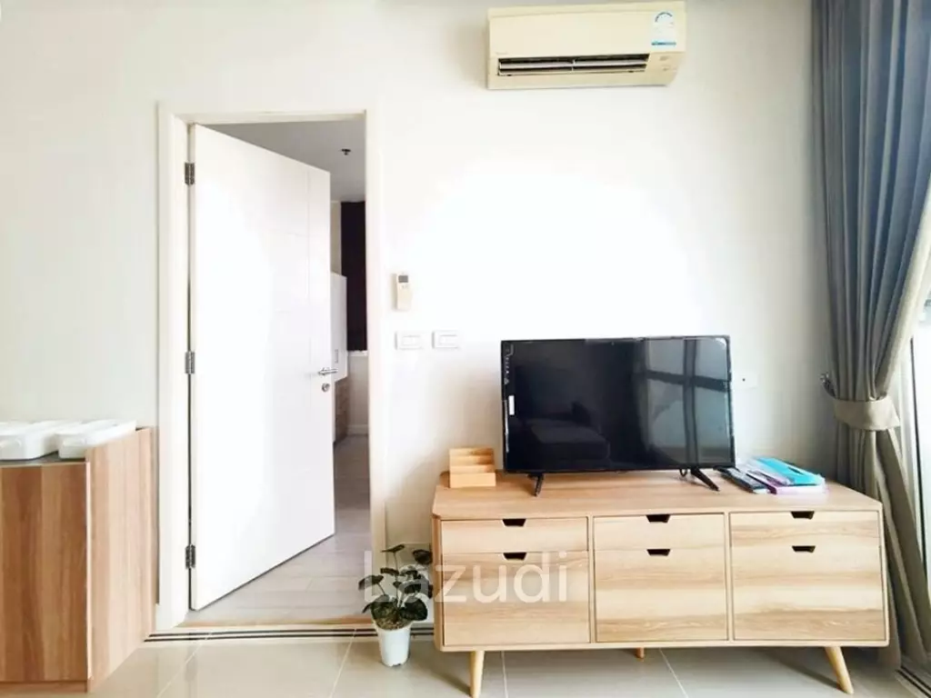 1 Bed 1 Bath 39 SQ.M T.C. Green Condominium