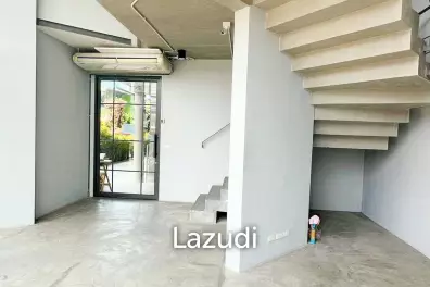 Exclusive 4-Story Home Office in Soi On Nut 39 – Sale/Rent