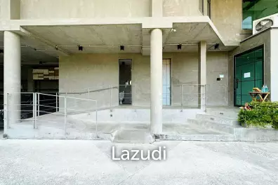 Exclusive 4-Story Home Office in Soi On Nut 39 – Sale/Rent