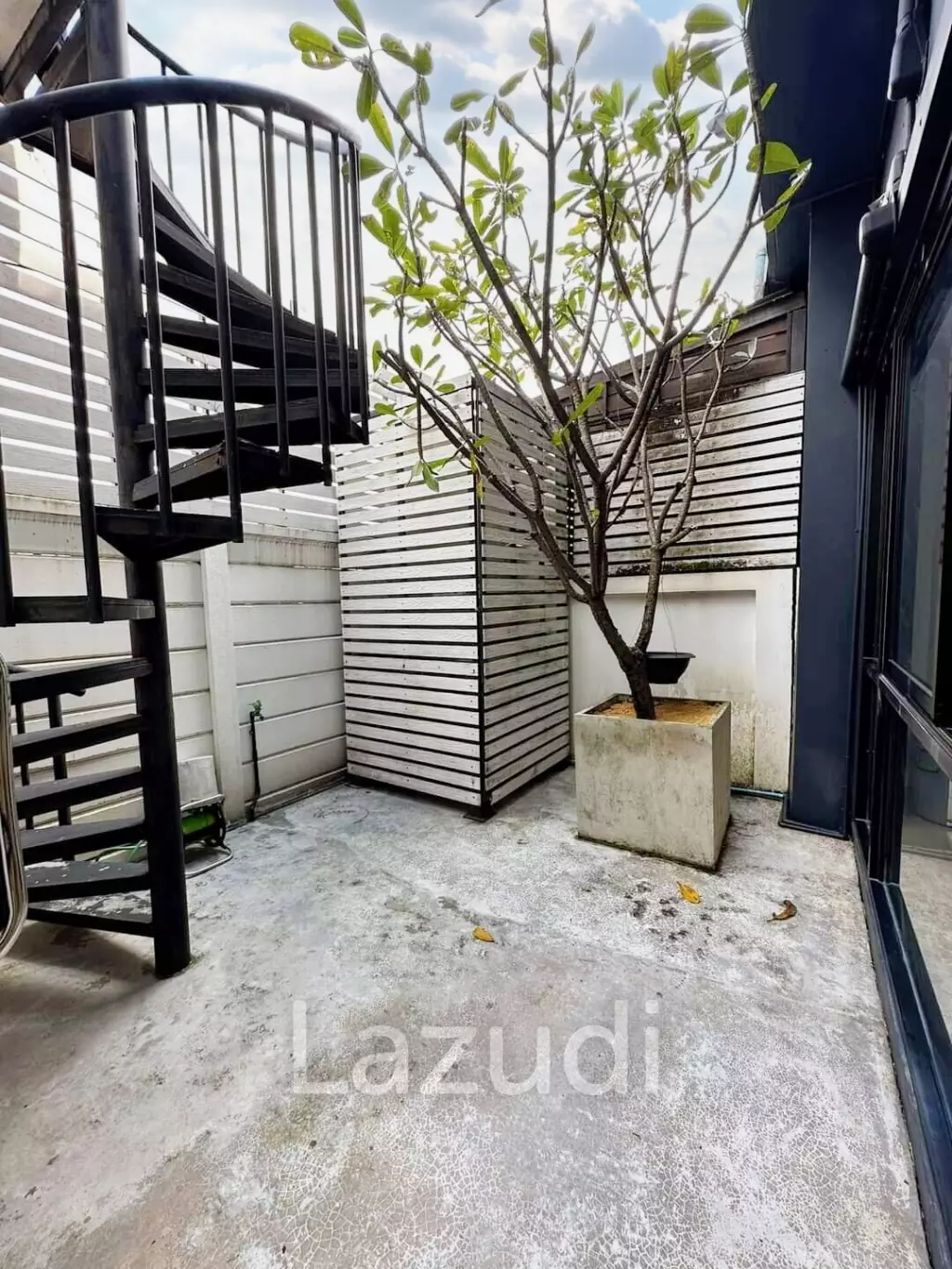Home office for sale/rent in Chaengwattana