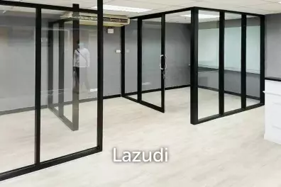 Office space for rent in Watthana