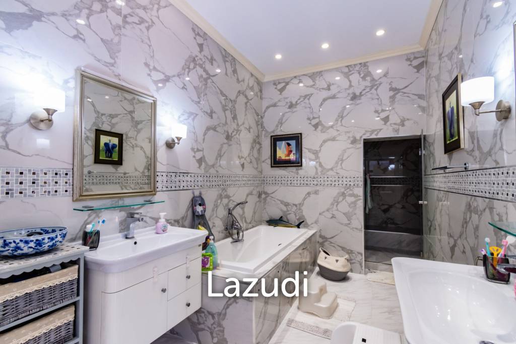 1,600 qm 5 Bett 6 Bad Villa Für Verkauf