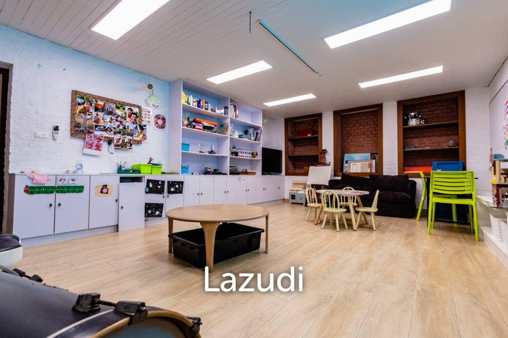 1,600 qm 5 Bett 6 Bad Villa Für Verkauf