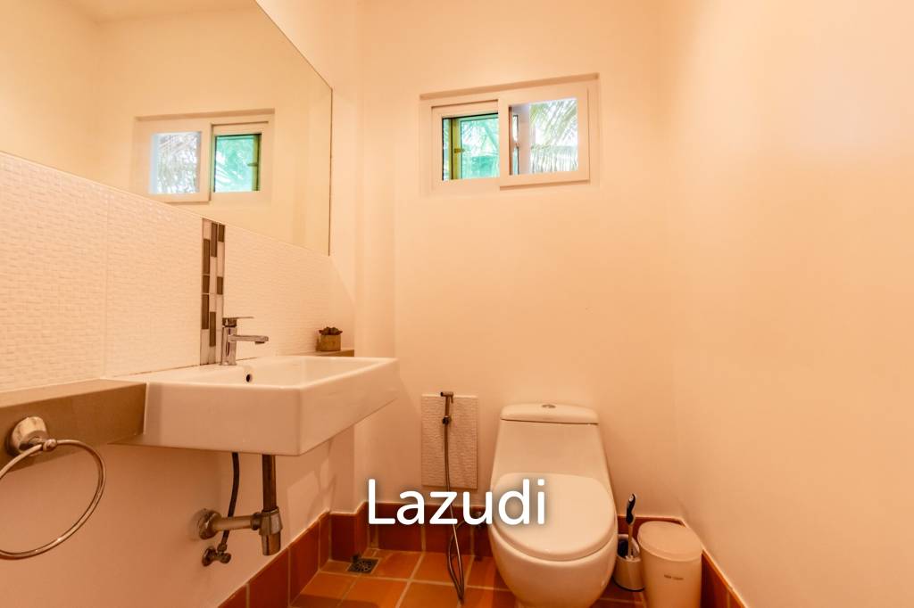 1,600 qm 5 Bett 6 Bad Villa Für Verkauf