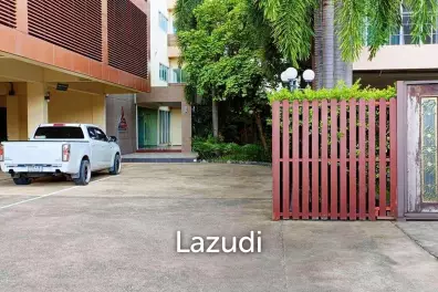Luxury 4-Story House with Office in Sukhumvit 101 – Ideal for Business + Living