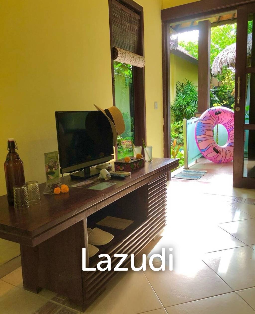 Boutique Hotel and Restaurant in Beautiful Candidasa, East Bali