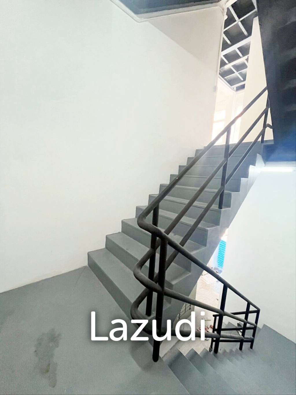 5-Story Commercial Shophouse Near Sala Daeng BTS, Silom