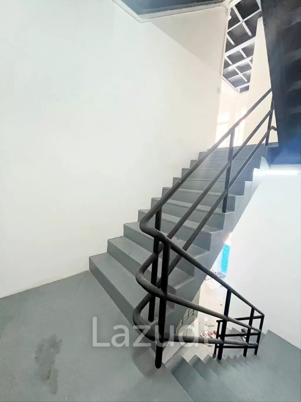 5-Story Commercial Shophouse Near Sala Daeng BTS, Silom