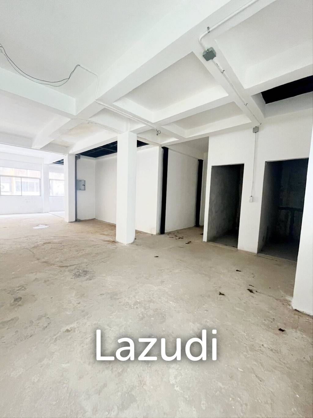 5-Story Commercial Shophouse Near Sala Daeng BTS, Silom