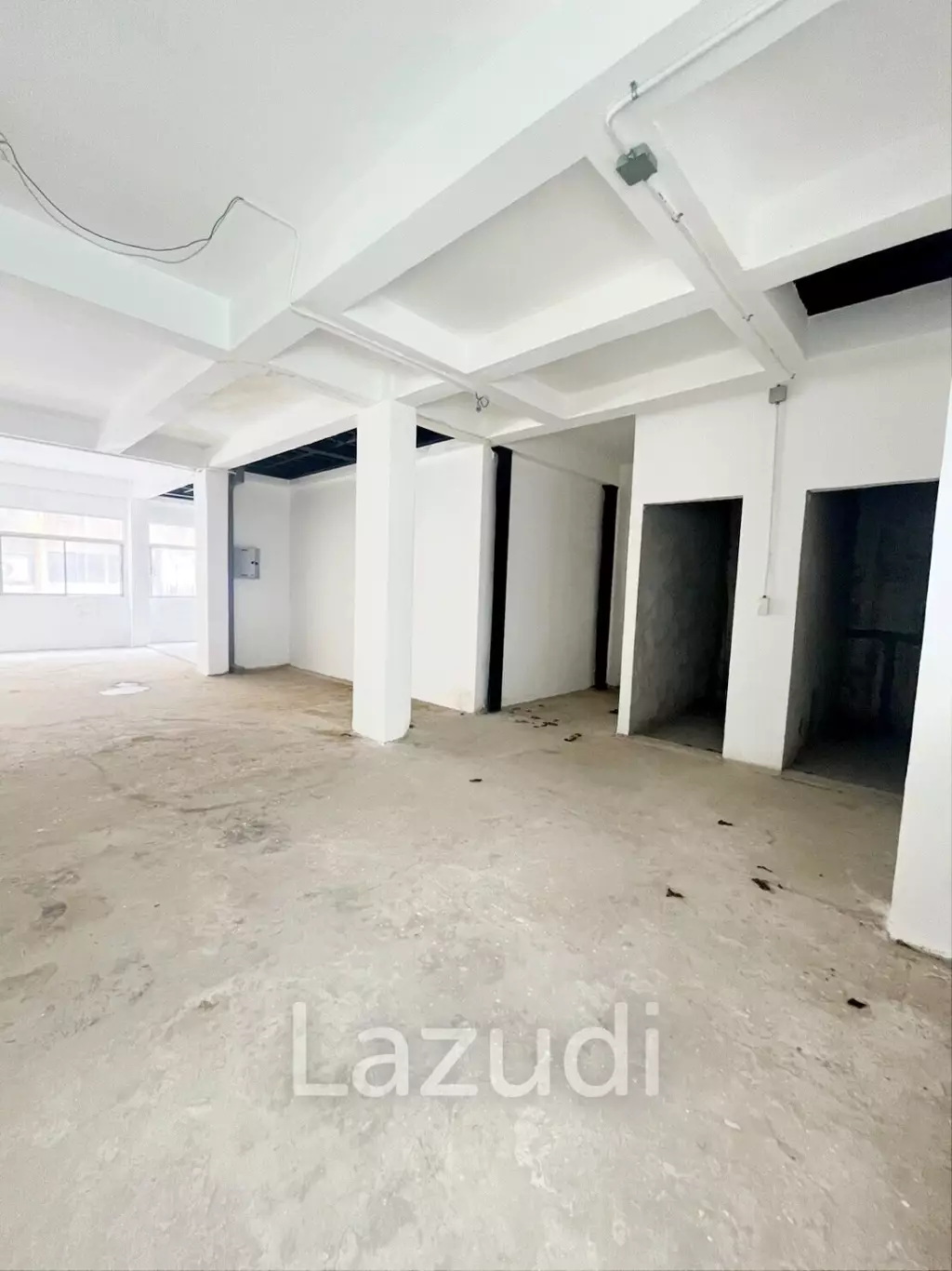 5-Story Commercial Shophouse Near Sala Daeng BTS, Silom
