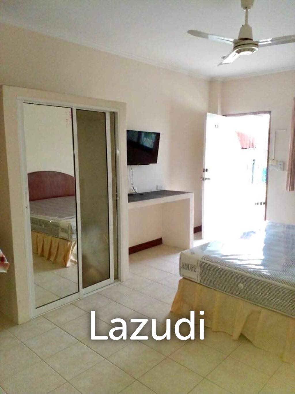 Building Apartment in North Pattaya For Sale