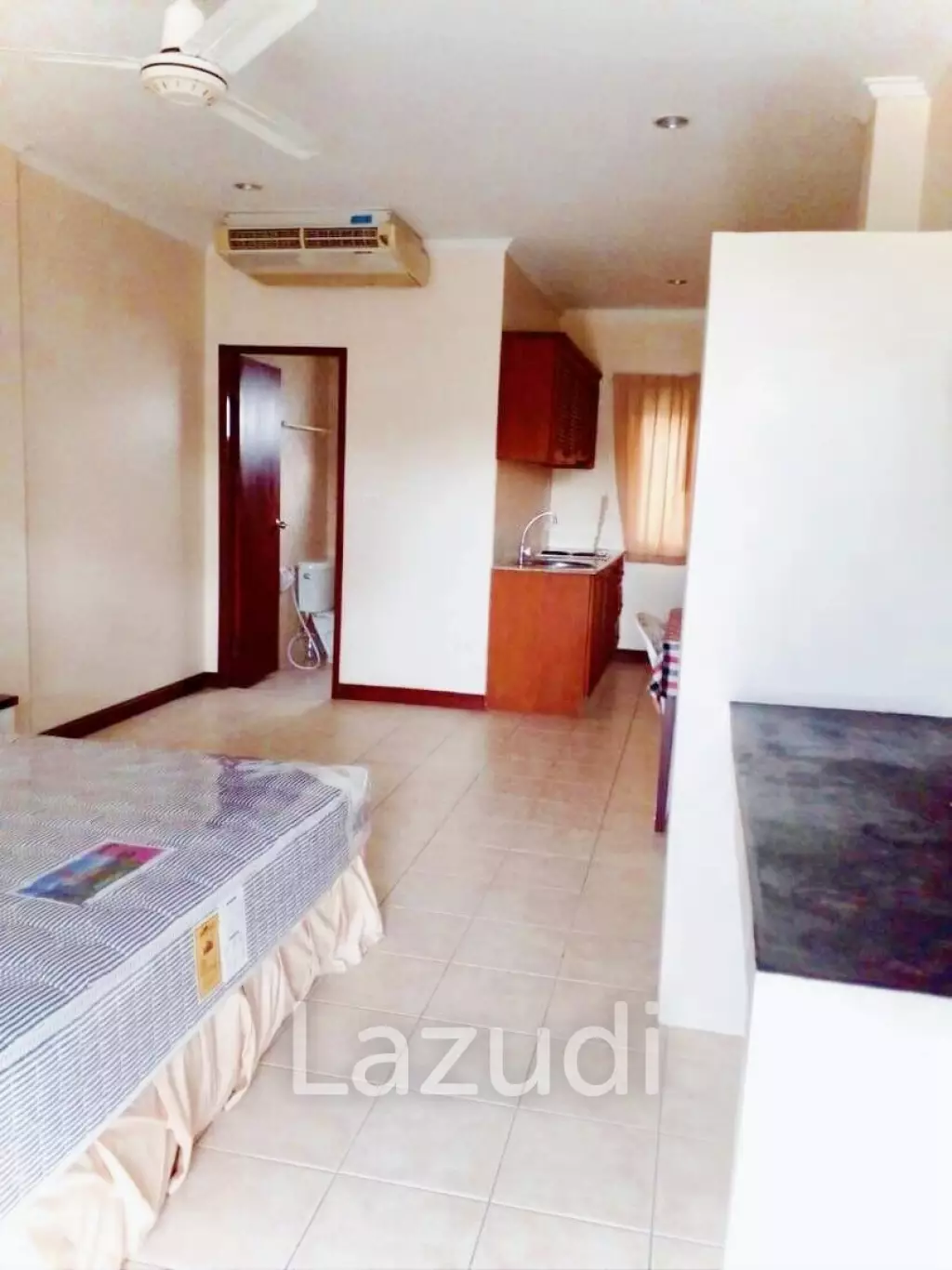 Building Apartment in North Pattaya For Sale