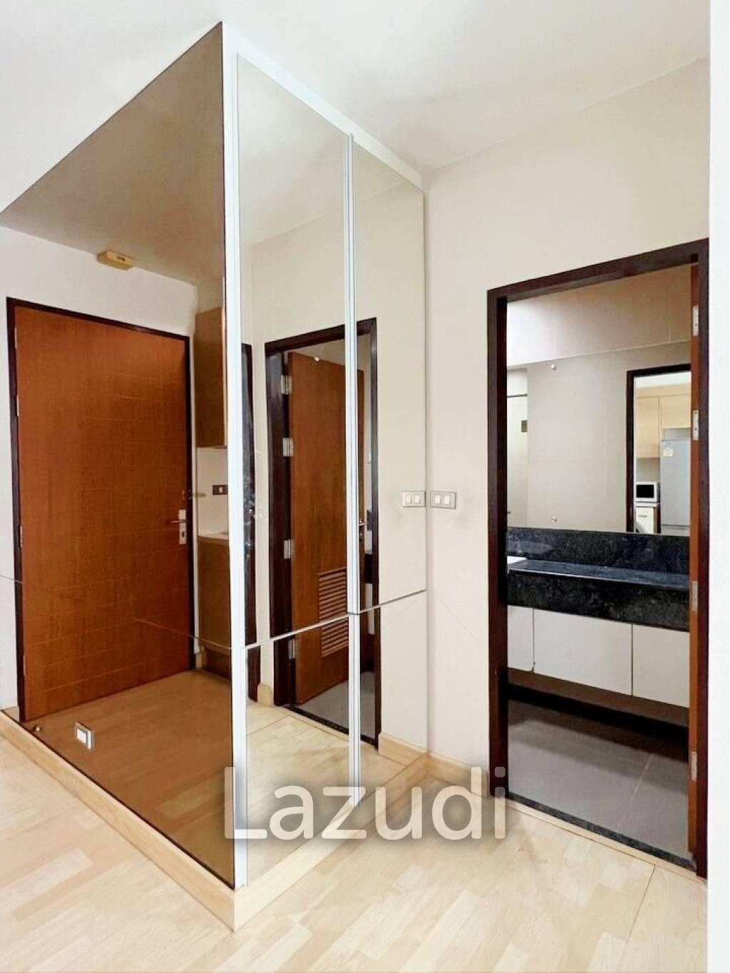 1 Bedroom 1 Bathroom40 SQ.M 59 Heritage