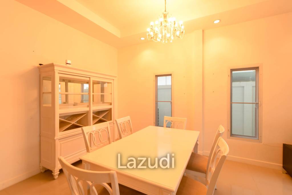 The Lees 3: 3 Bedroom 2 Bathroom Pool Villa