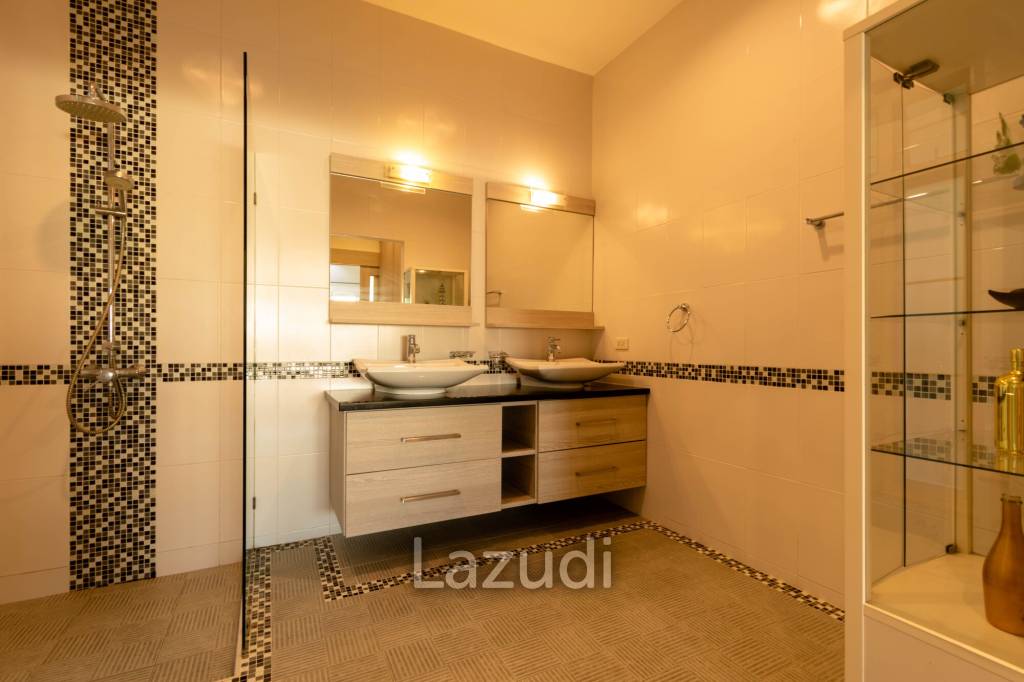The Lees 3: 3 Bedroom 2 Bathroom Pool Villa