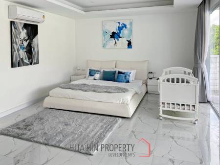 Black Mountain : Luxury 4 Bedroom Pool Villa