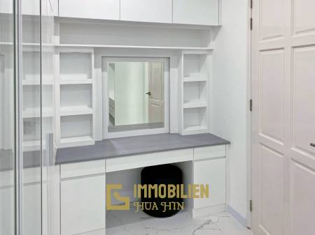 2,400 metro cuadrado 4 ` 4 Baño Villa de Venta